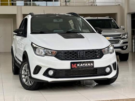 FIAT ARGO 1.8 E.TORQ FLEX TREKKING AT6